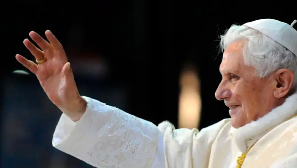 Revelan el motivo principal de la renuncia de Benedicto XVI