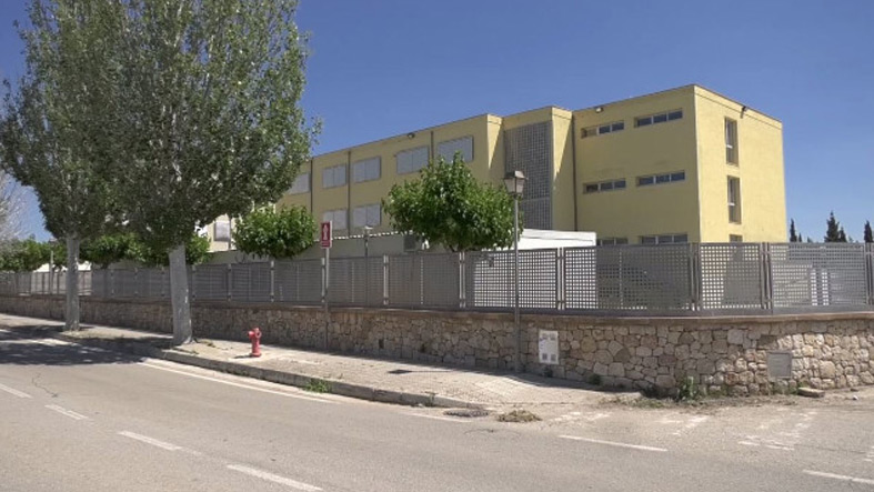 Instituto en Mallorca es denunciado por obligar a alumnos de 13 anos a ver un comic pornografico