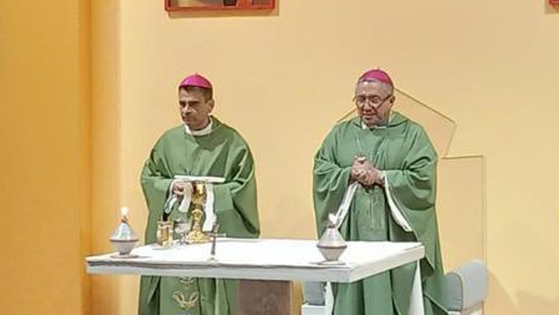 Dictadura de Nicaragua deporto al Vaticano a obispos y sacerdotes entre ellos a Mons. Rolando Alvarez