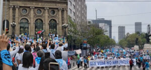 Miles marchan en Ciudad de México en rechazo al aborto y en defensa de la mujer embarazada