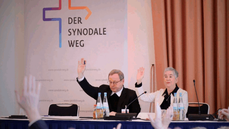 Alemania aprueba los estatutos de la nueva Conferencia Sinodal pese a críticas y reservas del Vaticano 1 Alemania aprueba los estatutos de la nueva Conferencia Sinodal pese a criticas y reservas del Vaticano