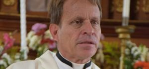 Hallan sin vida a sacerdote en Ecuador