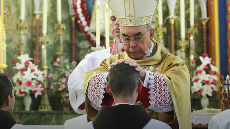 26 nuevos sacerdotes marcan el fin del bloqueo en los Heraldos del Evangelio 1 26 nuevos sacerdotes marcan el fin del bloqueo en los Heraldos del Evangelio