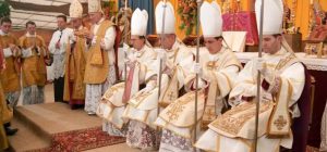 Estos son los cuatro sacerdotes que la FSSPX consagrará obispos
