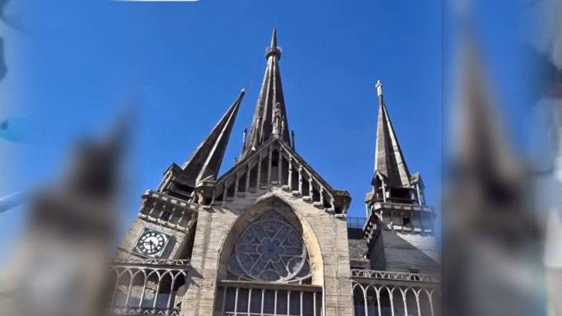 Terremoto de 74 deja al menos 70 muertos y provoca danos en la Catedral de Manizales