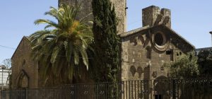 Barcelona cede una iglesia católica para un concierto ritual inspirado en el chamanismo y la Nueva Era