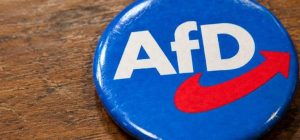 Las Iglesias alemanas llaman a vigilar a la AfD tras su triunfo, pero el voto ya les da la espalda